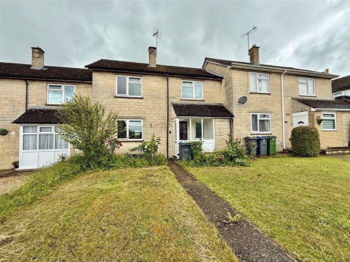 3 Bedroom Terraced House For Sale In Westwood Road, Corsham, SN13