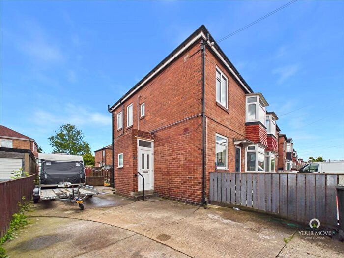 2 Bedroom Flat For Sale In Borrowdale Avenue, Newcastle Upon Tyne, Tyne And Wear, NE6
