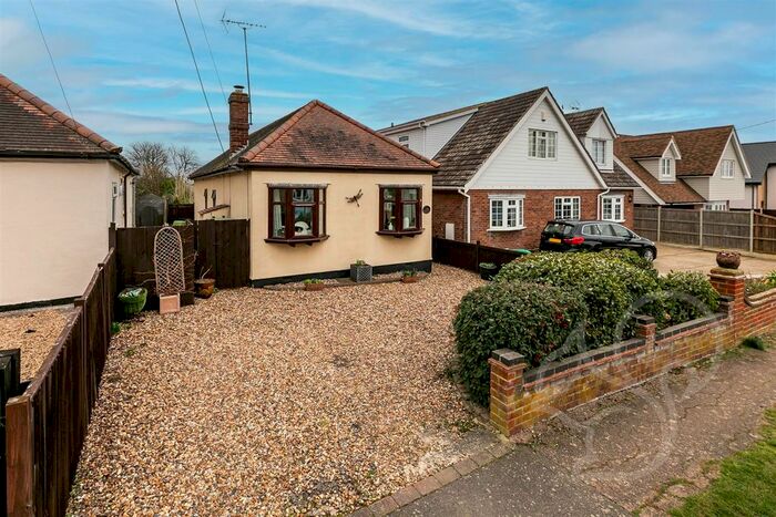 2 Bedroom Detached Bungalow To Rent In Fairhaven Avenue, West Mersea, Colchester, CO5