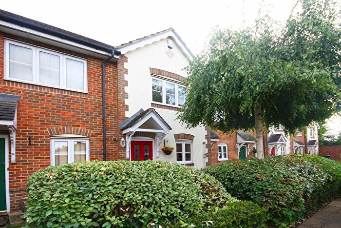 2 Bedroom Property To Rent In Worton Road, Worton Road, TW7