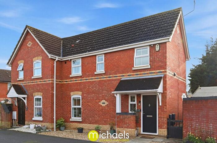 2 Bedroom Semi Detached House For Sale In Derwent Road, Highwoods, Colchester, CO4