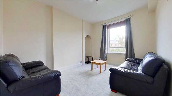 1 Bedroom Flat To Rent In Yeaman Place, Edinburgh, EH11