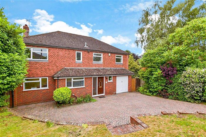 5 Bedroom Detached House For Sale In The Rocks Road, East Malling, West Malling, Kent, ME19