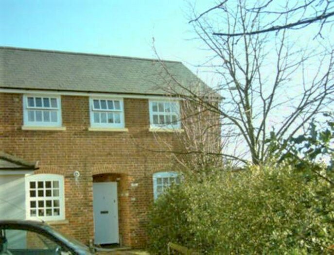 4 Bedroom Semi-Detached House To Rent In Neptune Court, Colchester, Essex, CO1