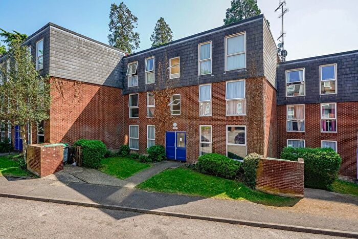 2 Bedroom Property To Rent In Bohemia, Hemel Hempstead, HP2