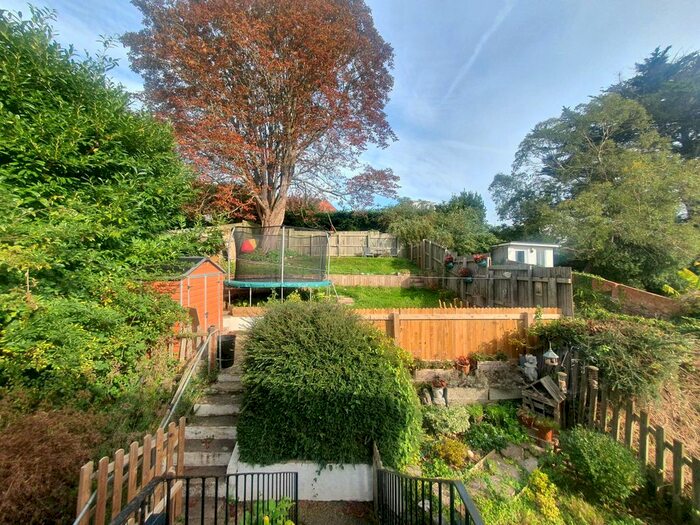 3 Bedroom Flat To Rent In Southfield Rise, Paignton, TQ3