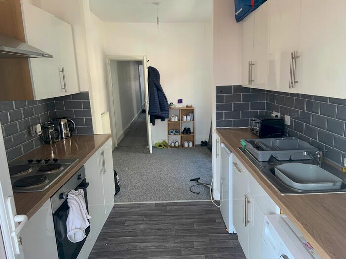 1 Bedroom Flat To Rent In Central Drive, Blackpool, FY1