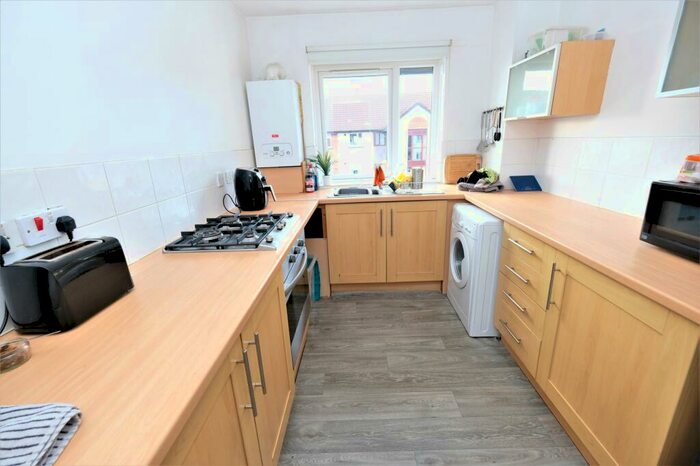 2 Bedroom Flat For Sale In Canterbury Gardens, Knights Court, M5