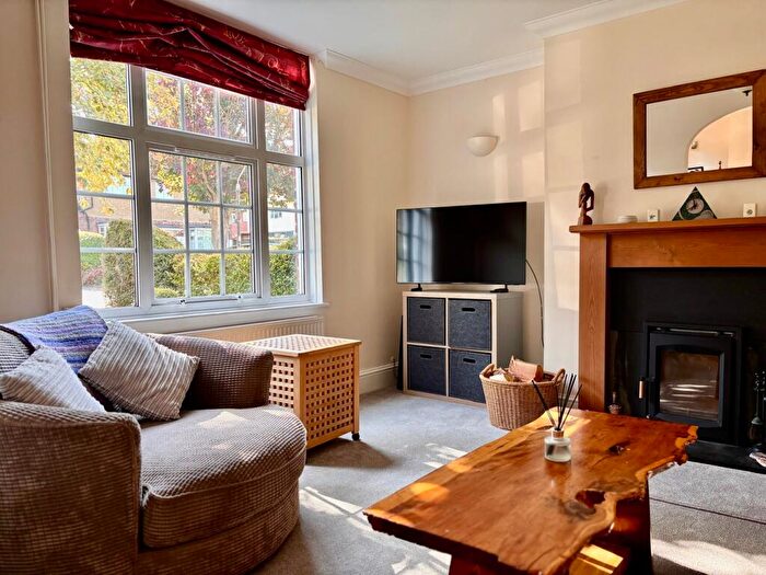 3 Bedroom End Of Terrace House For Sale In Nevells Road, Letchworth Garden City, SG6