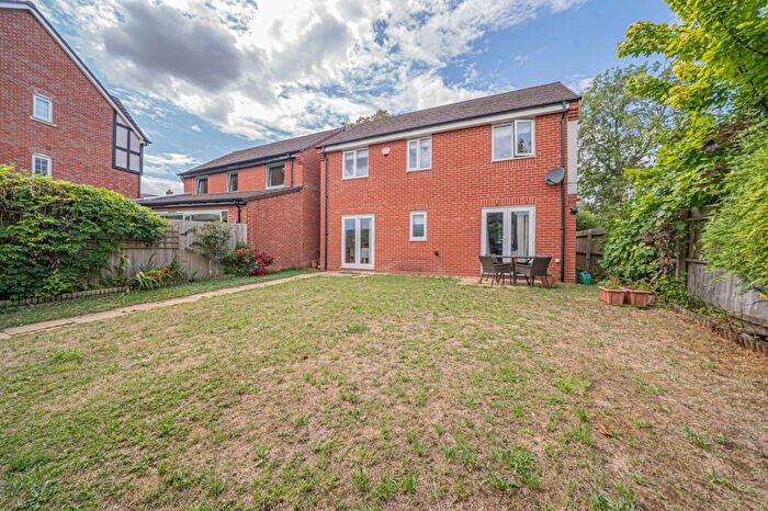 3 Bedroom Detached House For Sale In Bower Square, Knowle, B93