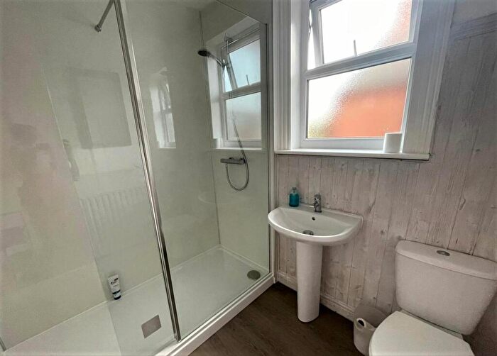 4 Bedroom House To Rent In Hardwick Grove, West Bridgford, NG2