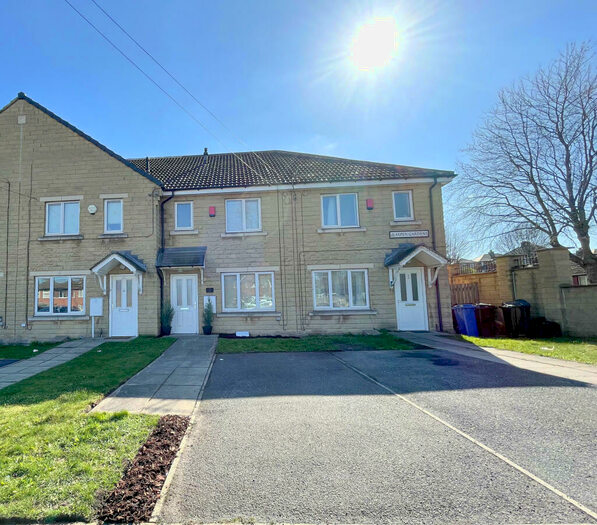 3 Bedroom Terraced House To Rent In Aspen Gardens, Worsbrough, Barnsley, S70
