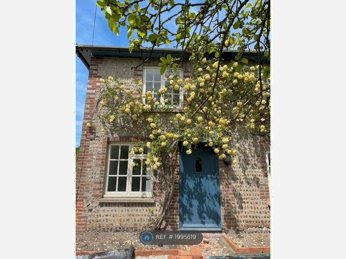 3 Bedroom Semi-Detached House To Rent In The Street, Glynde, Lewes, BN8