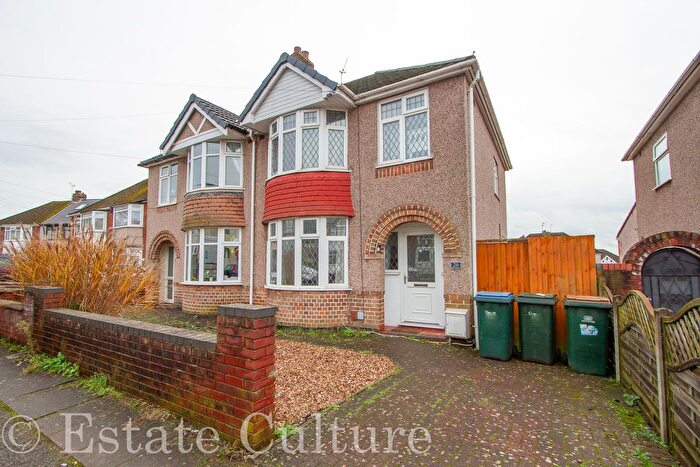 3 Bedroom Semi-Detached House To Rent In Seedfield Croft, Coventry, CV3
