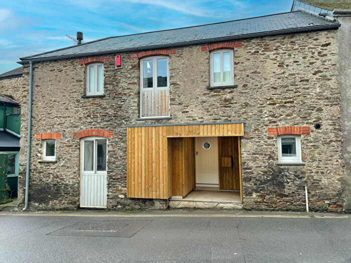 2 Bedroom Barn Conversion For Sale In New Road, Modbury, PL21