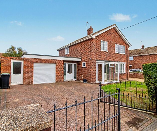 3 Bedroom Detached House For Sale In Heath Lane, Fakenham, Norfolk, NR21