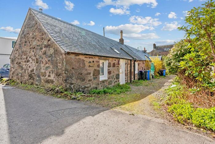 1 Bedroom Cottage To Rent In A Ancaster Square, Callander, Stirlingshire, FK17