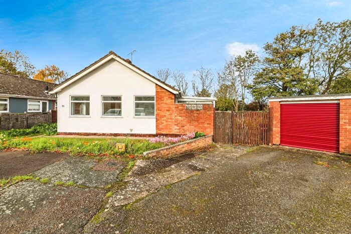 3 Bedroom Detached Bungalow For Sale In Elms Close, Earsham, Bungay, NR35
