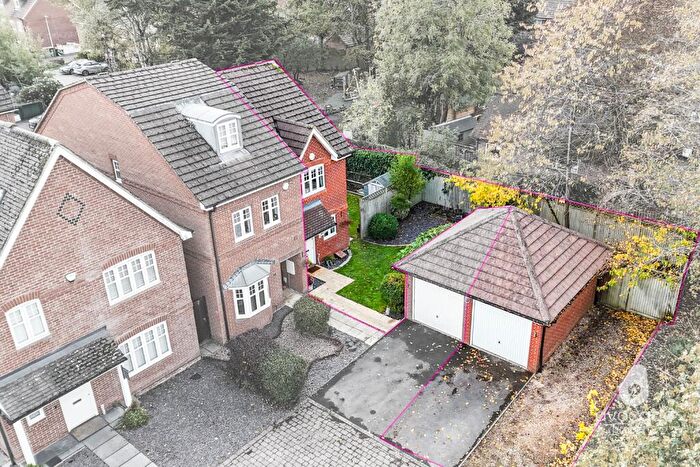 2 Bedroom Semi Detached House For Sale In Skylark Way, Shinfield, RG2