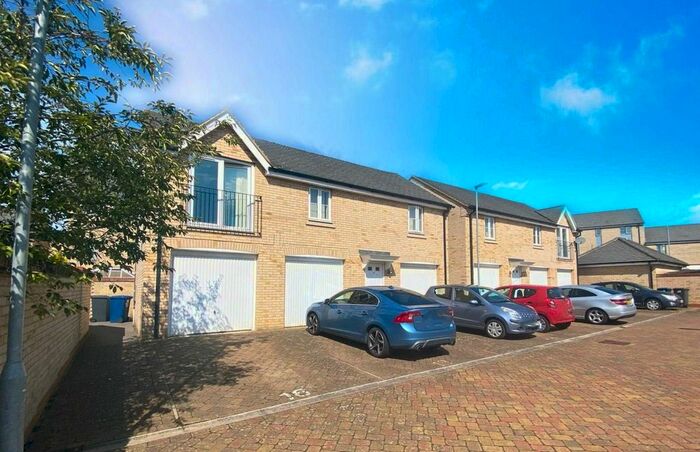 2 Bedroom Flat To Rent In Furrowfields, St Neots, PE19