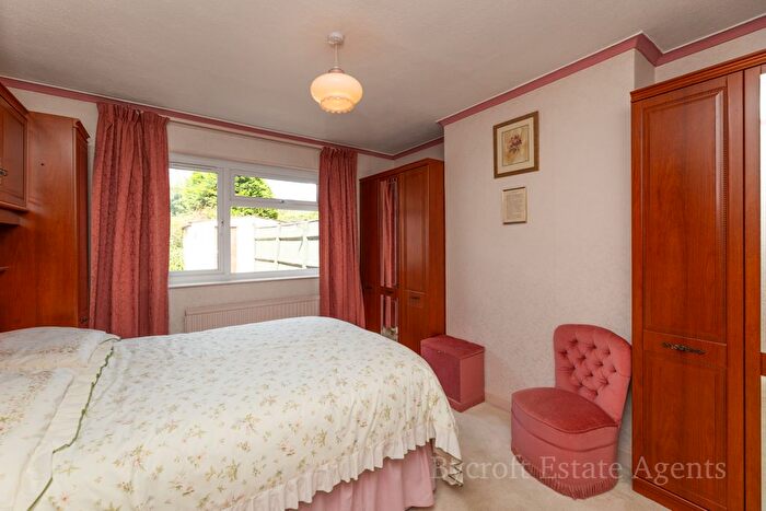 2 Bedroom Semi-Detached Bungalow For Sale In Long Road, Lowestoft, NR33