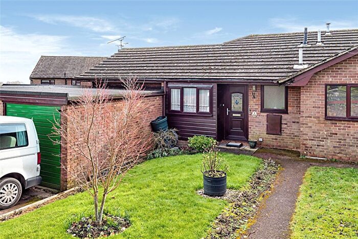 2 Bedroom Bungalow For Sale In Hartley Court Gardens, Cranbrook, Kent, TN17