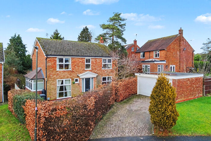 4 Bedroom Detached House For Sale In Derwent Gardens, Ashbourne, DE6