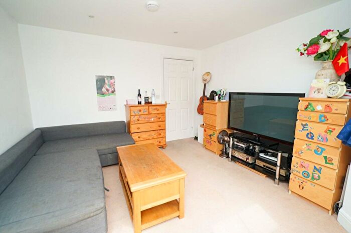 2 Bedroom Duplex For Sale In James Villa, Gilbert Mews, Leighton Buzzard, LU7