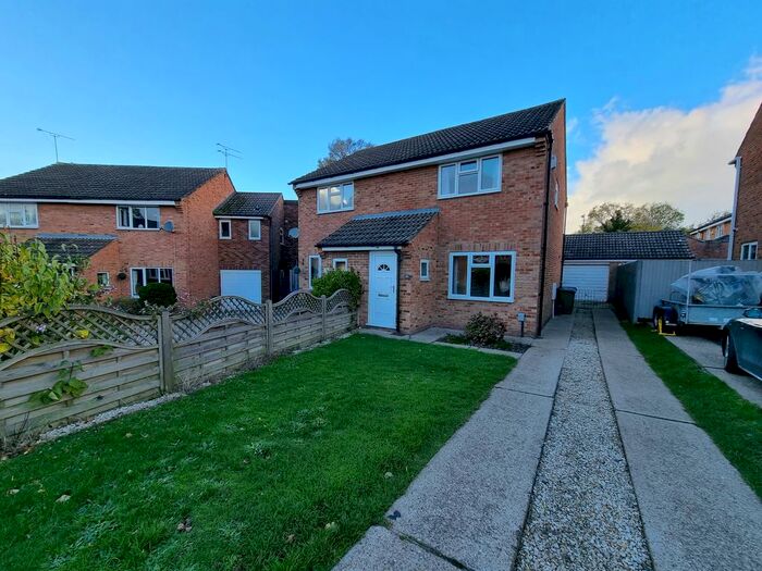 2 Bedroom Semi-Detached House To Rent In Harlech Close, Kenilworth, CV8