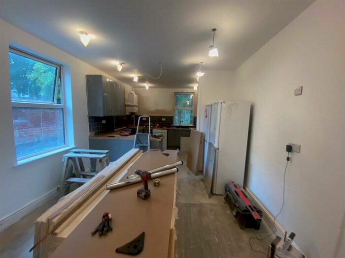 6 Bedroom House To Rent In Sudbury Street, Derby, DE1