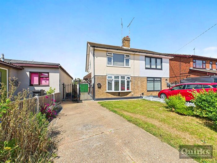 2 Bedroom Semi-Detached House For Sale In Southend Road, Wickford, SS11