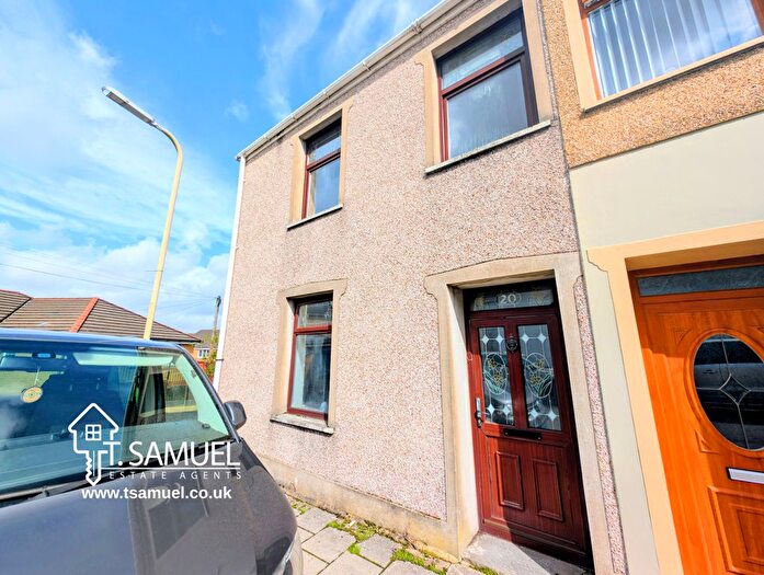 3 Bedroom Terraced House For Sale In Gospel Hall Terrace, Aberdare, CF44