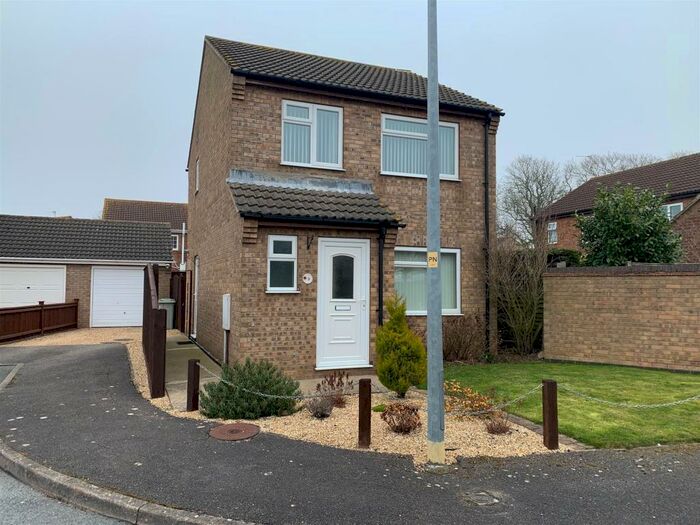 3 Bedroom Detached House To Rent In Eden Close, Skegness, Lincs, PE25