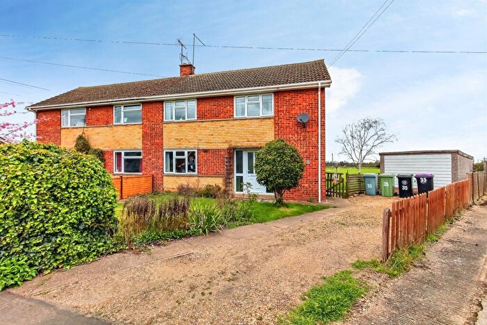 3 Bedroom Semi Detached House For Sale In West Road, Tallington, Stamford, PE9