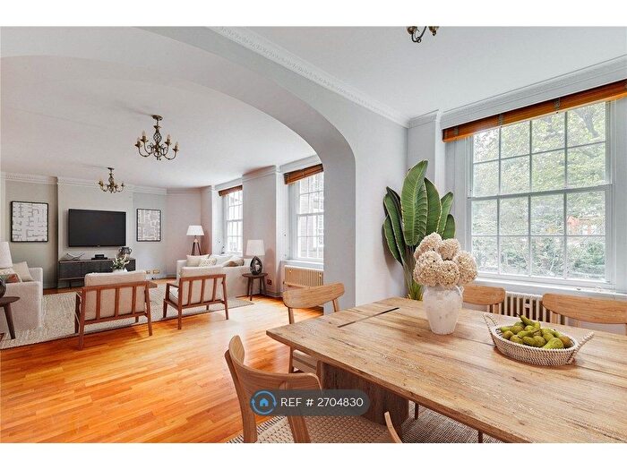 3 Bedroom Flat To Rent In North End House, London, W14