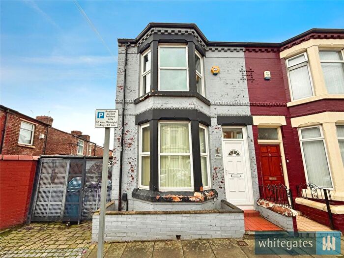 3 Bedroom End Of Terrace House For Sale In Shepston Avenue, Liverpool, Merseyside, L4