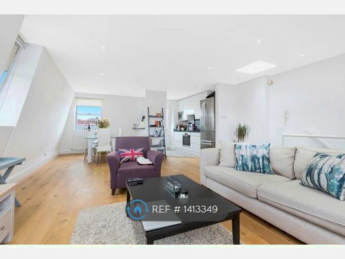 3 Bedroom Flat To Rent In -, London, SW1V