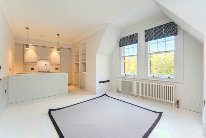 1 Bedroom Flat To Rent In New Kings Road, London, SW6