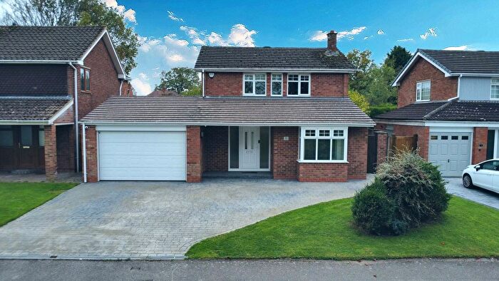 4 Bedroom Detached House For Sale In Ennerdale Crescent, Nuneaton, CV11