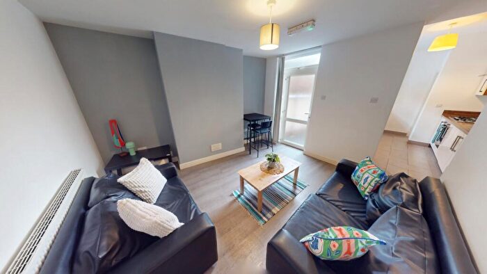 5 Bedroom Terraced House To Rent In Wellington Street, Nottingham, NG3