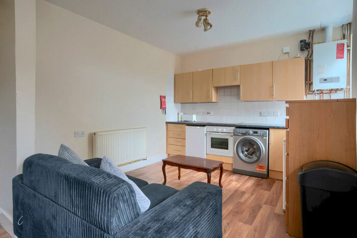 5 Bedroom Terraced House To Rent In Riley, Brighton, BN2