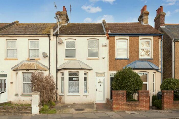 3 Bedroom Terraced House To Rent In Albion Road, Broadstairs, CT10