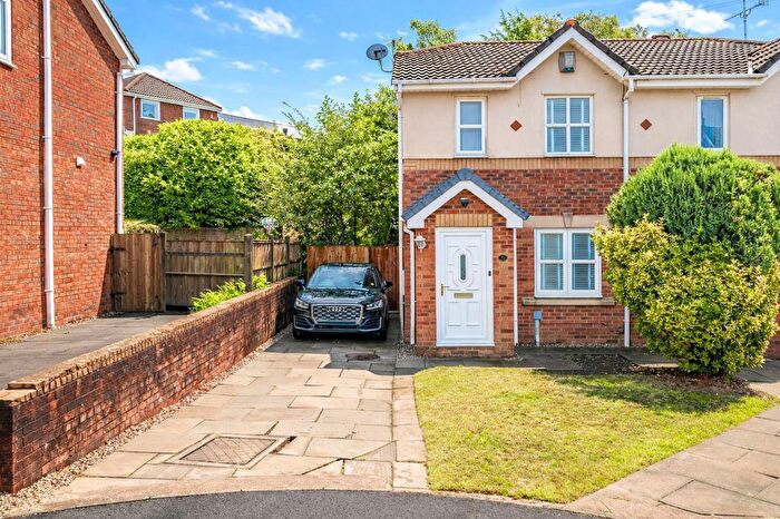 2 Bedroom Semi Detached House For Sale In Foxglove Drive, Whittle-Le-Woods, PR6
