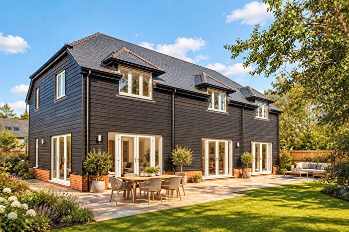 4 Bedroom Detached House For Sale In Catherington Lane, Catherington, PO8