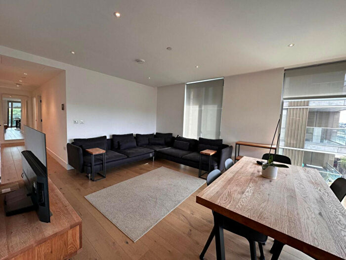 2 Bedroom Apartment To Rent In Radley House, Palmer Road, SW11