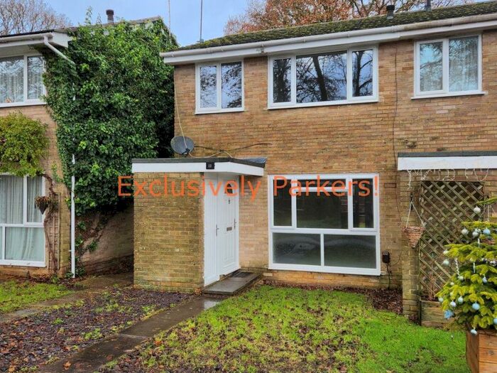 3 Bedroom Terraced House To Rent In Appletree Close, Calmore, SO40