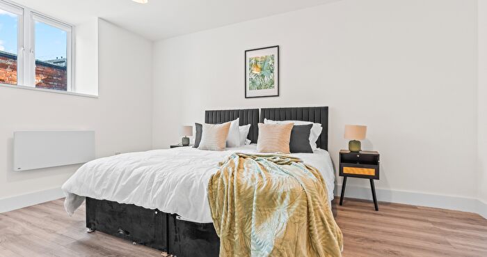 1 Bedroom Flat To Rent In Gold Street, Northampton, NN1