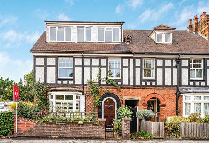 4 Bedroom End Of Terrace House For Sale In Bengeo Street, Hertford, SG14