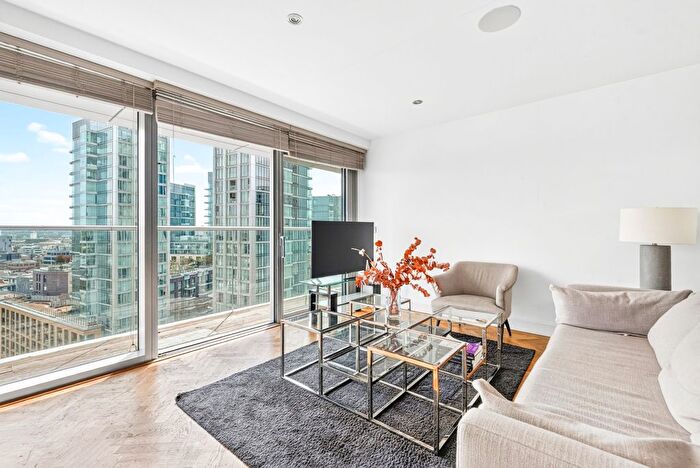 2 Bedroom Flat To Rent In Commercial Road, Tower Bridge, E1