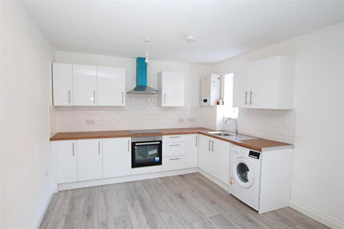 1 Bedroom Apartment To Rent In Bull Head Yard, Dartford, DA1
